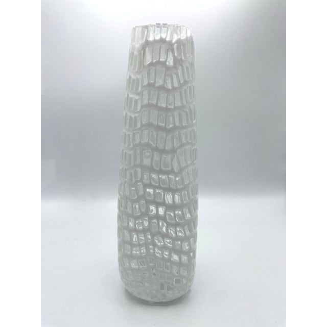 Murano Vase with Cigar-Shaped White Murrine Eyes by Tobia Scarpa for Venini, 2012 For Sale - Image 6 of 6
