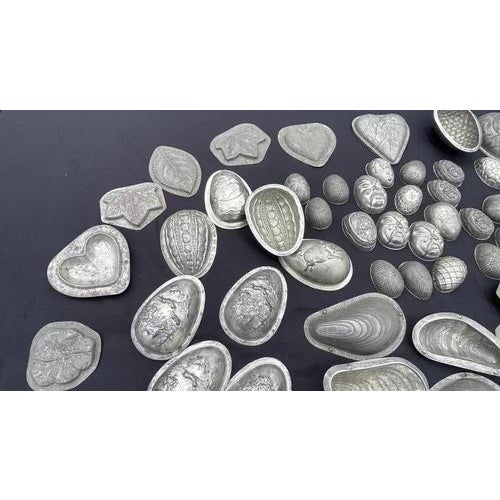 Antique Metal Chocolate Molds, 1900s, Set of 129 For Sale - Image 6 of 18