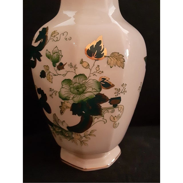 Mason's Ironstone Vintage MCM Mason's Ironstone Chartreuse Green Flowers and Vines Vase For Sale - Image 4 of 5