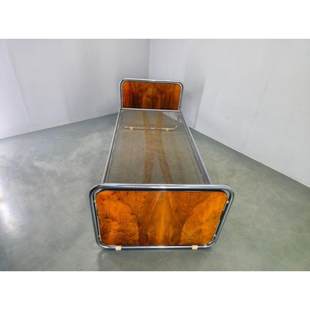 Bauhaus Tubular Steel Bed with Walnut Panels, Czechoslovakia, 1930s For Sale - Image 4 of 17