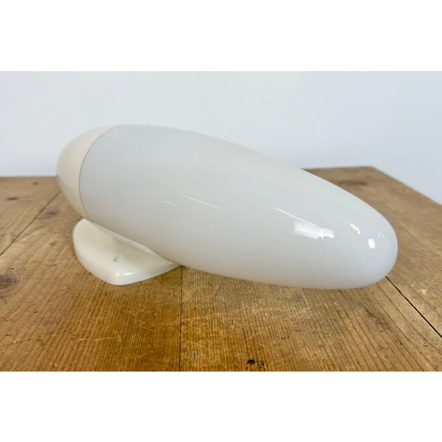 Beige Industrial White Bakelite Wall Light with Milk Glass from Elektrosvit, 1950s For Sale - Image 8 of 18