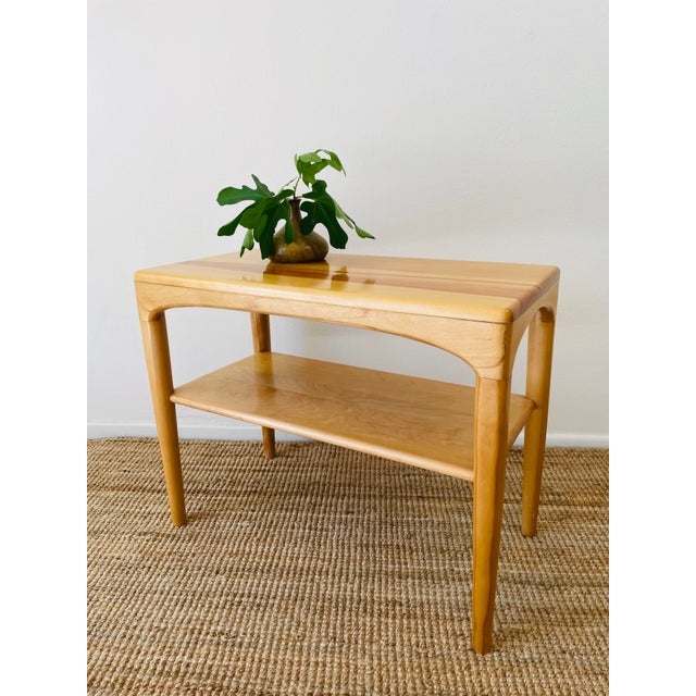 Vintage 1950s Heywood Wakefield Tiered Open Shelf Side Table For Sale In Palm Springs - Image 6 of 9