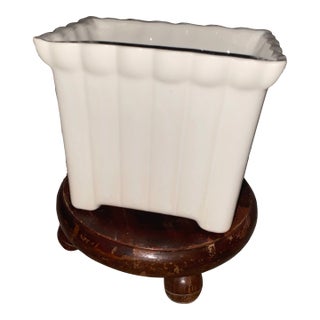 1950’s Vintage Cream Ribbed Ceramic Planter For Sale