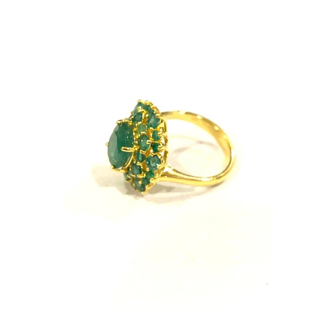 Bochic "Orient" Vintage Zambian Emerald Ring Set In 18K Yellow Gold & Silver For Sale - Image 4 of 18