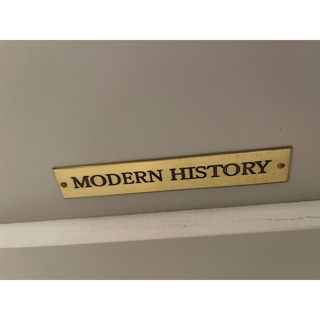 2020s Modern History Gustavian Half Round For Sale - Image 5 of 5