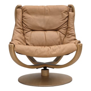 Scandinavian Swivel Armchair in Leather and Bentwood, 1980s For Sale