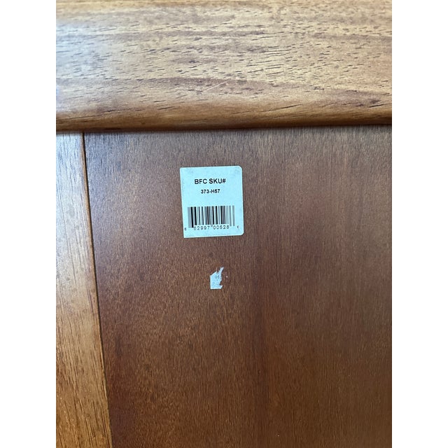 Brown Martha Stewart for Bernhardt Furniture Seal Harbor Queen Size Mahogany/Cherry Four Poster Bed For Sale - Image 8 of 11