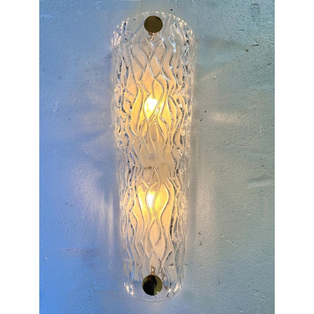 Murano Set of Twio Huge Italian Clear Murano Glass Wall Sconce in Mid-Century Modern Style For Sale - Image 4 of 7
