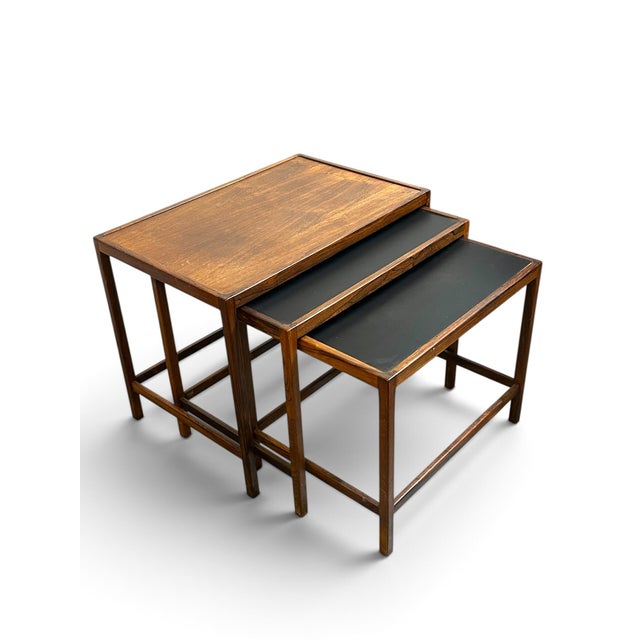 Stunning set of 3 nesting tables- very minimal wear shown. Super easy to use- they simply just slide into one another,...