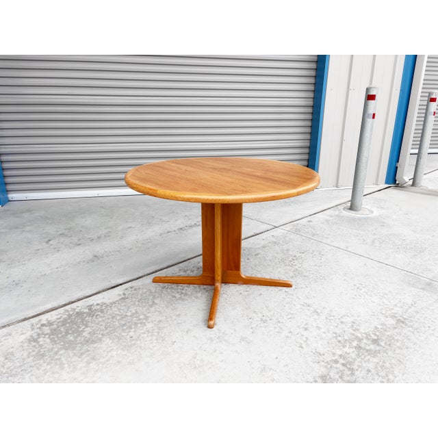 1960s Danish Modern Teak Dining Table For Sale - Image 4 of 15