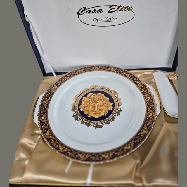 Neoclassical Late 20th Century Bacchus T. Limoges France Cake Plate & Spatula Milano Collection For Sale - Image 3 of 9