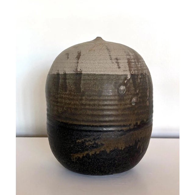 Ceramic Important Storied Tall Ceramic Pot with Rattle and Handprints by Toshiko Takaezu For Sale - Image 7 of 12