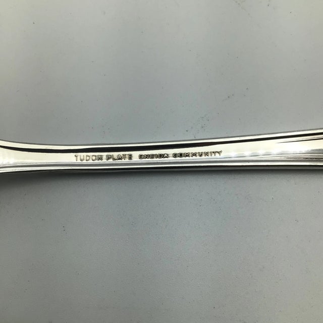 Silver Oneida Tudor Silver Plate Flatware - 40 Pieces For Sale - Image 8 of 13