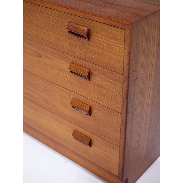 Chest of Drawers in Teak by Børge Mogensen for Søborg Møbelfabrik, 1950s For Sale - Image 12 of 17