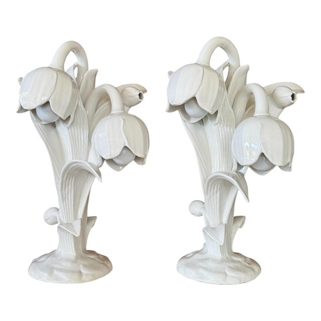 Pair of Mid-20th Century Italian Porcelain Lily Flower Table Lamps For Sale