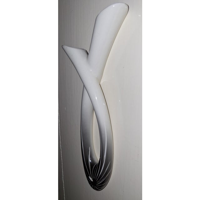 Mid-Century German Wall Vase in Black and White Porcelain from Lindner, 1950s, in Very Good conditions. Designed 1950 to...