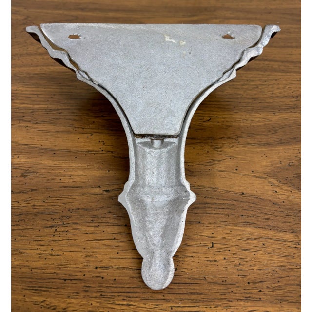 Gold Vintage Metal Hollywood Regency Style Wall Pocket For Sale - Image 8 of 9