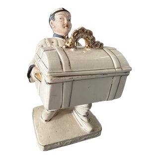 1940s Asian Figural Cigarette or Trinket Box For Sale