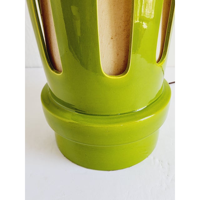 Metal Mid Century Modern Large Lime Green Table Lamp For Sale - Image 7 of 12