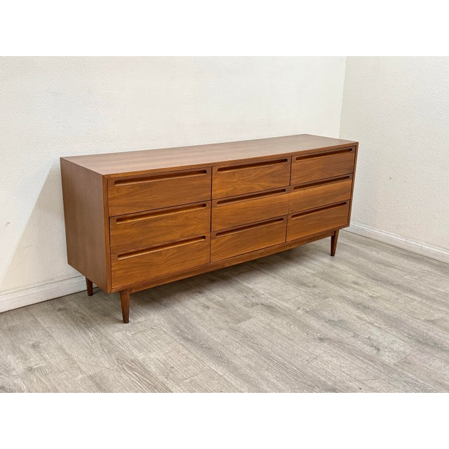 Brown Mid Century Modern Dresser For Sale - Image 8 of 9