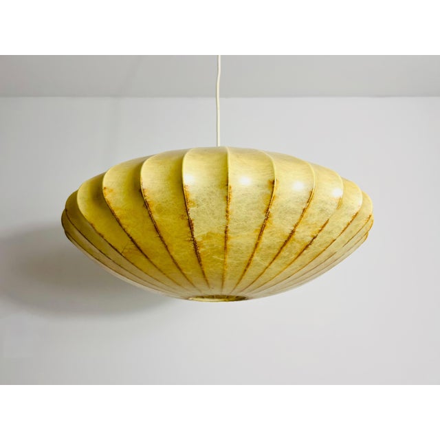 Cream Mid-Century Modern Saucer Cocoon Pendant Lamp, 1960s For Sale - Image 8 of 12