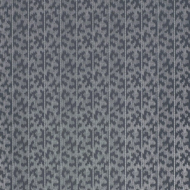 Sample - Schumacher X David Oliver Montepellier Wallpaper in Silver Stellar For Sale