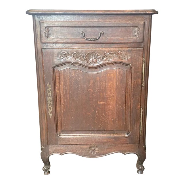 French 19th Century Louis XV Provincial Oak Petite Buffet Cabinet For Sale