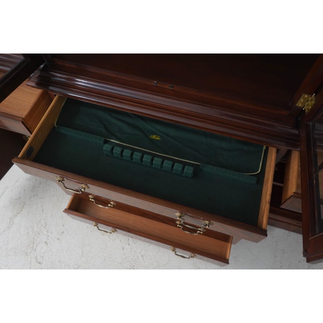 1970s Baker Mahogany 2 Piece Breakfront China Display Cabinet For Sale - Image 5 of 18