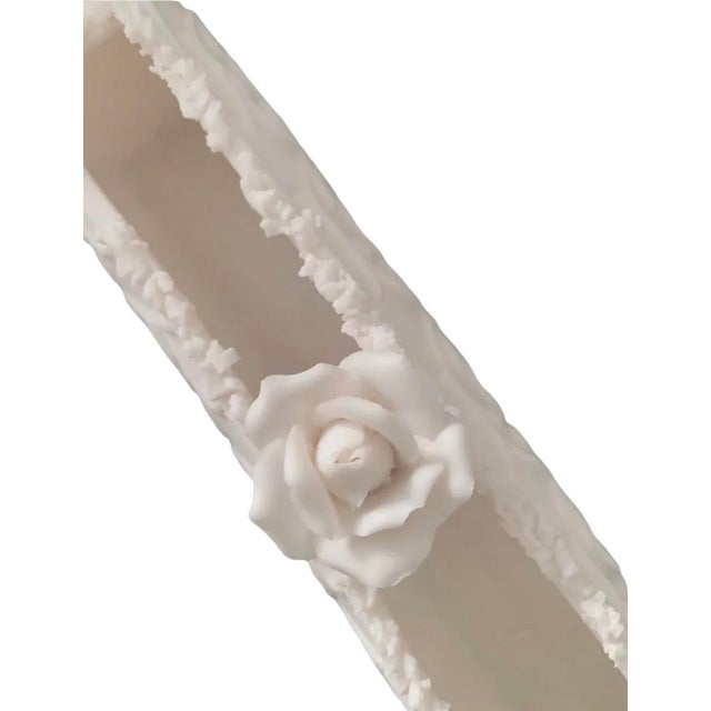 1960s Vintage Bisque Porcelain Oval Centerpiece Planter With Sculpted Roses, the Set of 4 Pieces For Sale - Image 5 of 11