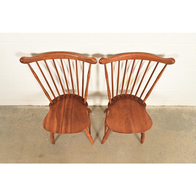 1950s L. & J. G. Stickley American Colonial Solid Cherry Wood Spindle Back Windsor Side Chairs or Dining Chairs, Pair For Sale - Image 5 of 16