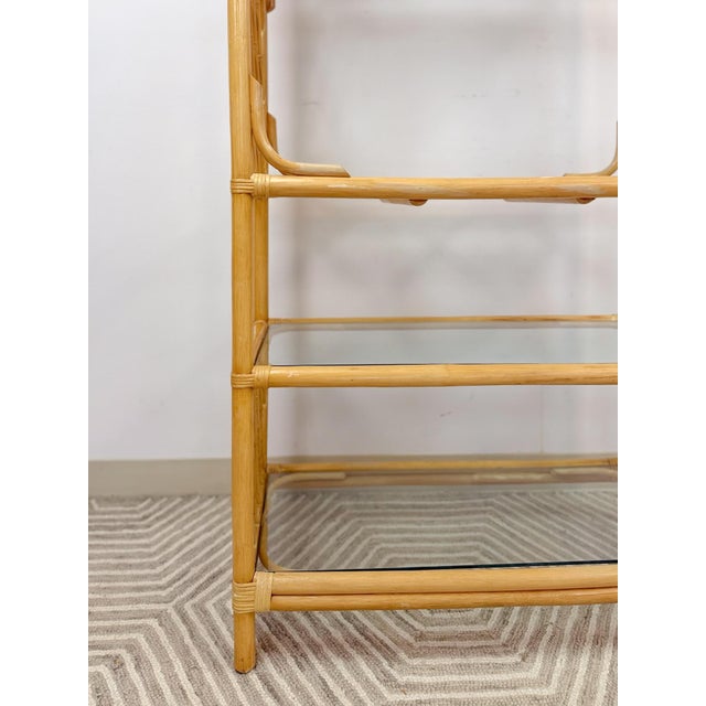 Hollywood Regency Vintage Arched Rattan Wicker Bamboo Shelf Hollywood Regency Coastal 5 Shelves For Sale - Image 3 of 15