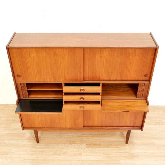 1960s Mid Century Hutch Credenza by Johannes Andersen, Attributed For Sale - Image 9 of 9