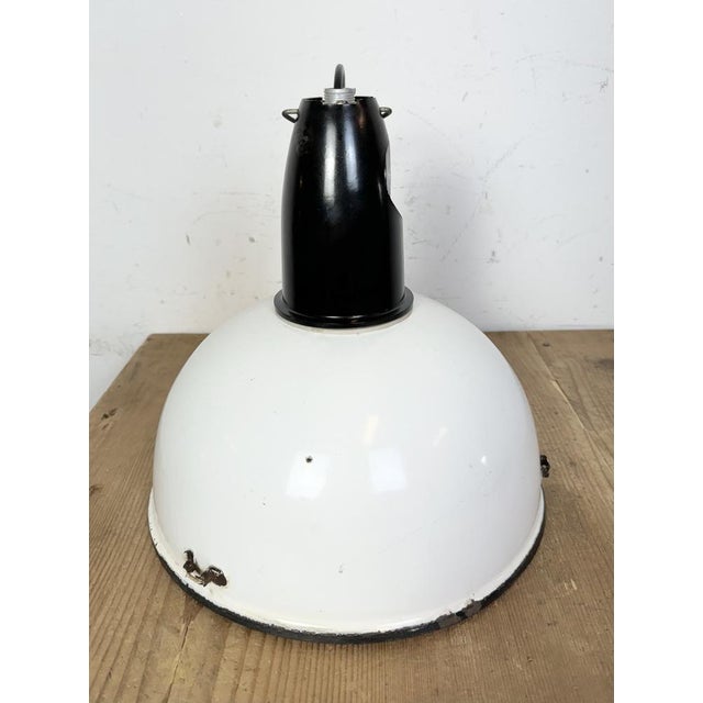 Soviet Industrial White Enamel Pendant Lamp, 1960s For Sale - Image 11 of 17