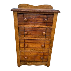 Early American Style Pine Side Small Chest