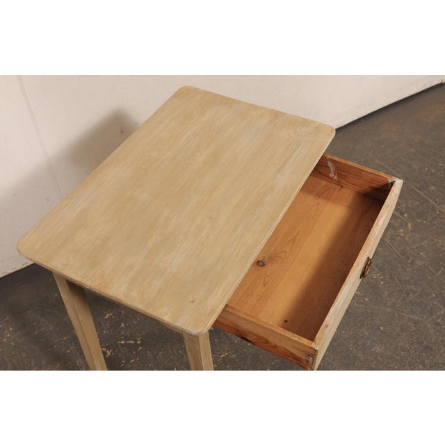 Early 20th Century Swedish Minimalist Beige Wood Side Table For Sale - Image 10 of 11