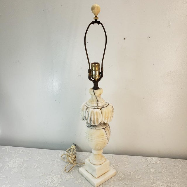 1930 Vintage Italian Neoclassical Modern Marble Table Lamp White With