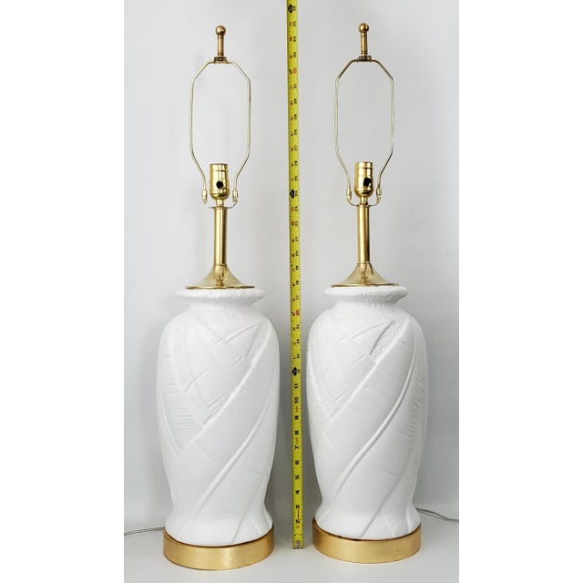Christopher Spitzmiller, Inc Lamp Pair White Plaster Palm Tree Leaf Restored Large For Sale - Image 4 of 13
