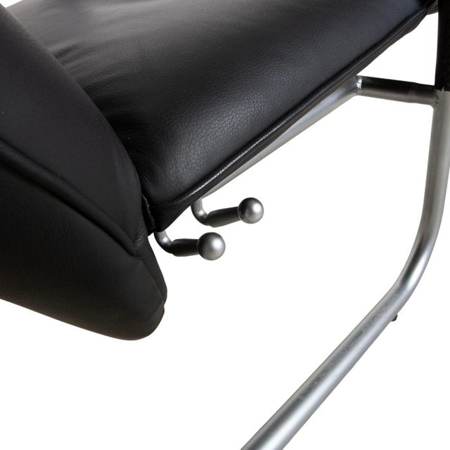 Fino Leather Armchair in Black with Manual Reclining Function by Franz Fertig For Sale - Image 10 of 18