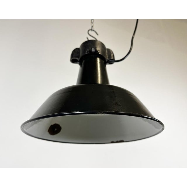 Industrial Black Enamel Factory Lamp with Cast Iron Top, 1960s For Sale - Image 9 of 18