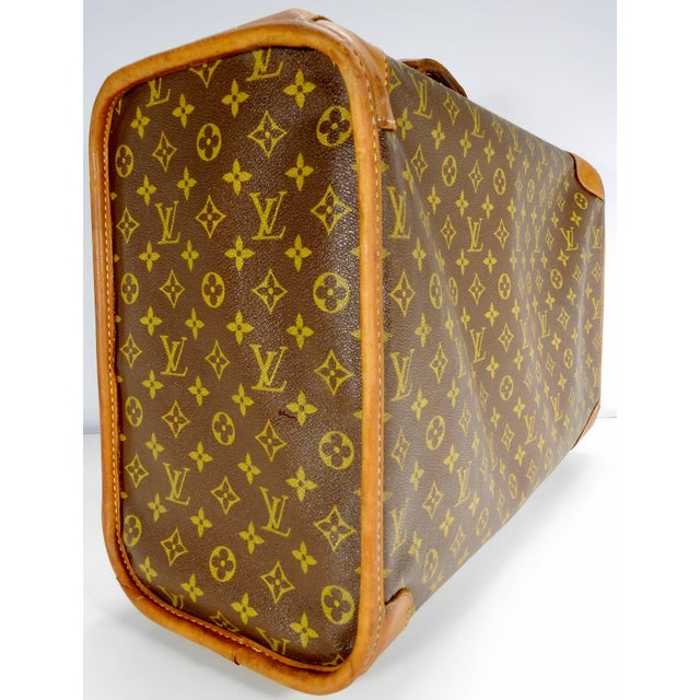 Louis Vuitton Vintage Louis Vuitton Soft Case Overnight Luggage For Sale - Image 4 of 11