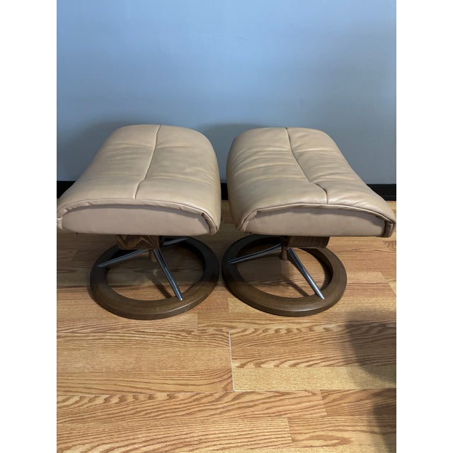 Ekornes Stressless Recliners (Norwegian Luxury) The price is for both recliners and both ottomans. Ottoman Dimensions: W:...
