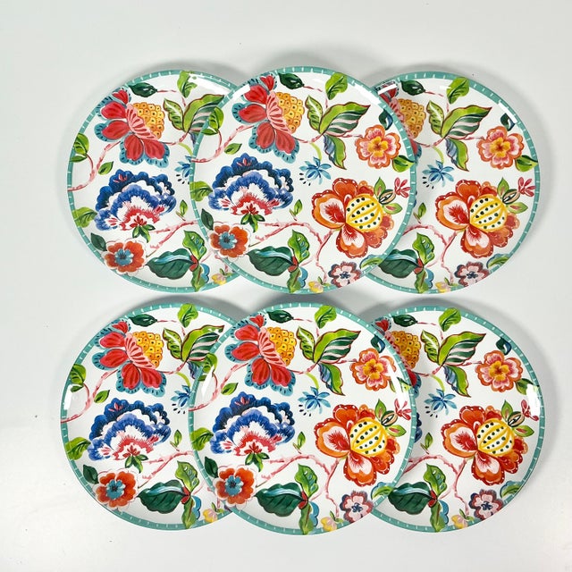A pretty set of 6 Luncheon Plates with a colorful floral design and Turquoise rim. These are Melamine and perfect for...