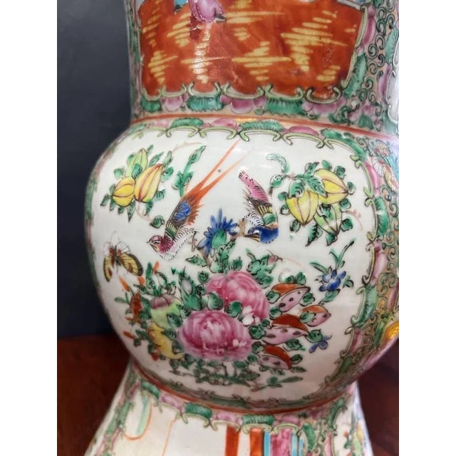 Antique 19th Century Chinese Porcelain Rose Medallion Vase For Sale - Image 14 of 18
