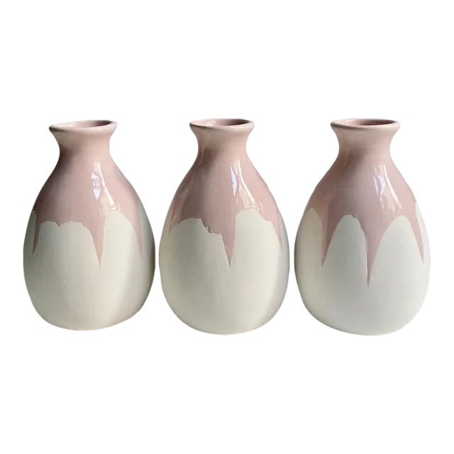 Set of 3 Isaac Mizrahi Pink & White Pottery Vases, 1990's For Sale