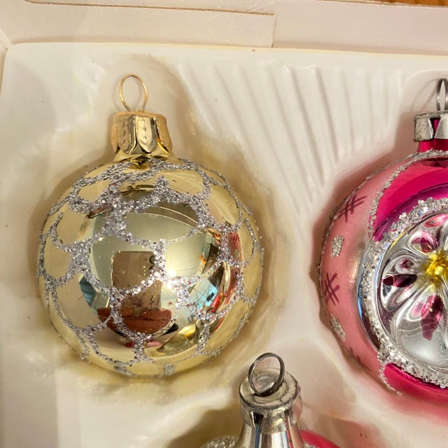 Vintage German Glass Christmas Tree Ornaments - Set of 8 For Sale - Image 17 of 18