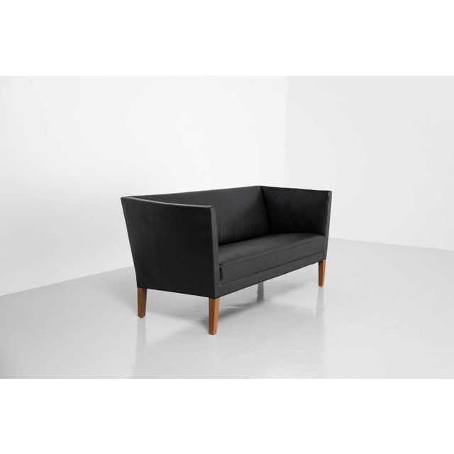 Sofa Jh180 attributed to Grete Jalk for Johannes Hansen, Denmark, 1955 For Sale - Image 3 of 15