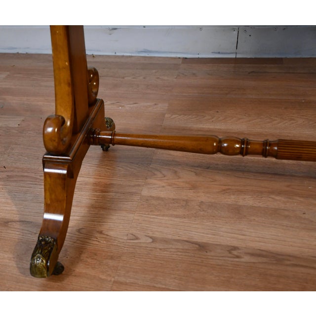 1900s Antique English Hepplewhite Burl Walnut & Leather Top Carlton Writing Desk For Sale - Image 10 of 18