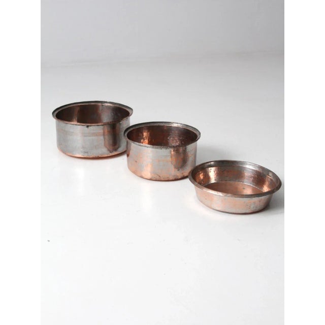 Farmhouse Antique Copper Basin Bowls - Set of 3 For Sale - Image 3 of 11