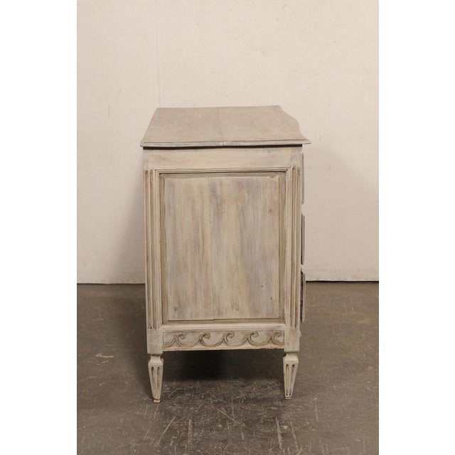 Beige 18th Century French Commode w/Vitruvian Wave Trim For Sale - Image 8 of 11