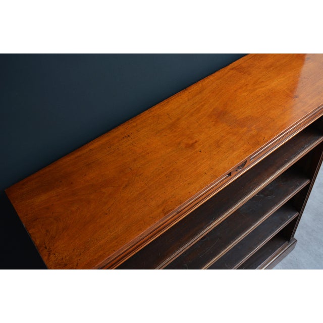 Antique Victorian Walnut Open Bookcase with Adjustable Shelves, 1880 For Sale - Image 15 of 18